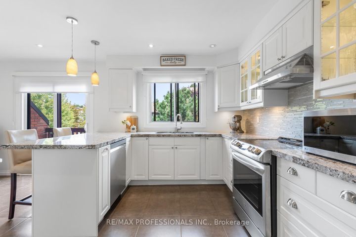 Photo 13 at 26 - 4165 Fieldgate Drive, Rathwood, Mississauga