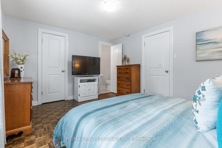 Photo 23 at 26 - 4165 Fieldgate Drive, Rathwood, Mississauga