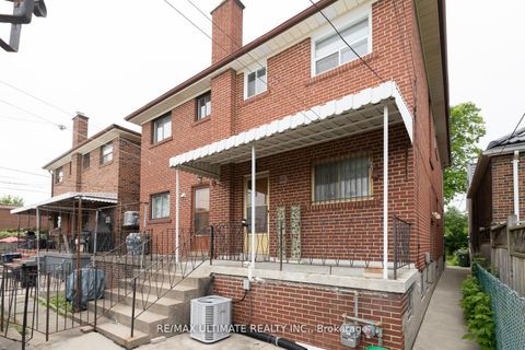 Photo 25 at 68 Caledonia Road, Davenport, Toronto