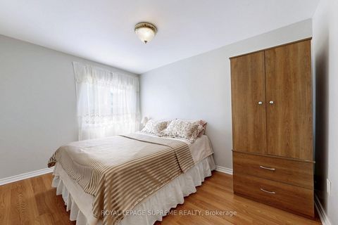 Photo 14 at 354 Winona Drive, Oakwood Village, Toronto