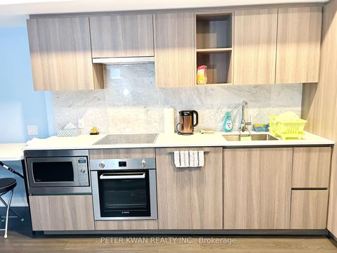 Photo 4 at 1007 - 19 Bathurst Street, Waterfront Communities C1, Toronto