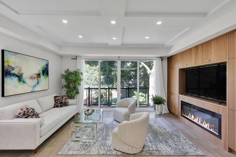 Photo 18 at 194 Sheldrake Boulevard, Mount Pleasant East, Toronto