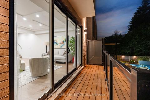 Photo 22 at 194 Sheldrake Boulevard, Mount Pleasant East, Toronto
