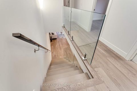 Photo 24 at 194 Sheldrake Boulevard, Mount Pleasant East, Toronto