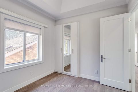 Photo 34 at 194 Sheldrake Boulevard, Mount Pleasant East, Toronto