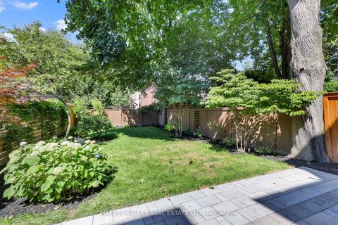 Photo 45 at 194 Sheldrake Boulevard, Mount Pleasant East, Toronto
