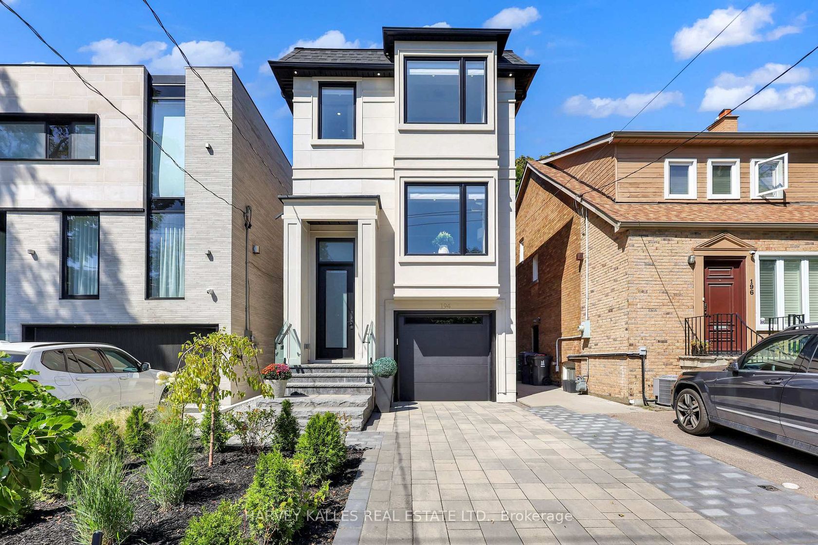 194 Sheldrake Boulevard, Mount Pleasant East, Toronto 