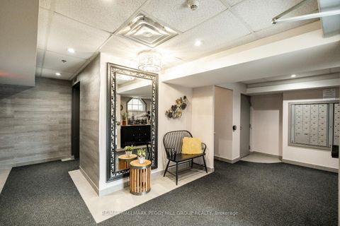 Photo 8 at 205 - 39 Ferndale Drive S, Ardagh, Barrie