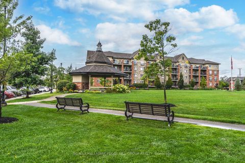 Photo 11 at 205 - 39 Ferndale Drive S, Ardagh, Barrie