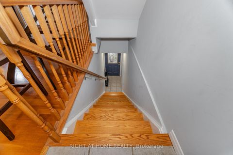 Photo 4 at B18 - 108 Finch Ave W Avenue, Newtonbrook West, Toronto