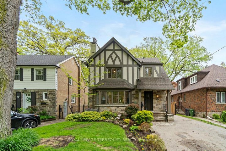 Photo 2 at 971 Royal York Road, Kingsway South, Toronto