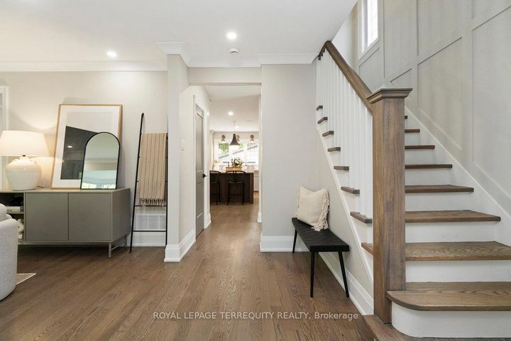 Photo 5 at 971 Royal York Road, Kingsway South, Toronto
