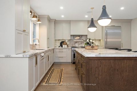 Photo 17 at 971 Royal York Road, Kingsway South, Toronto