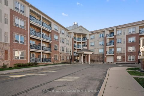 Photo 18 at 106 - 10 Mendelssohn Street, Birchmount, Toronto