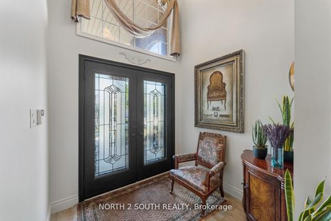 Photo 4 at 121 Royal Pine Avenue, Sonoma Heights, Vaughan