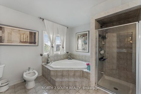 Photo 28 at 121 Royal Pine Avenue, Sonoma Heights, Vaughan