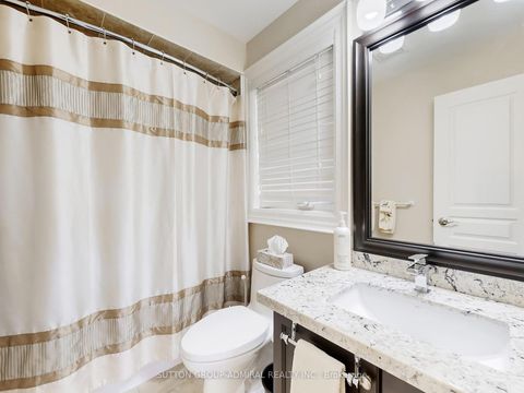 Photo 24 at 124 Rivermill Crescent, Patterson, Vaughan