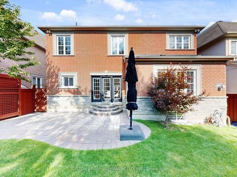 Photo 35 at 124 Rivermill Crescent, Patterson, Vaughan