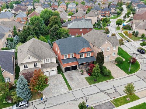 Photo 38 at 124 Rivermill Crescent, Patterson, Vaughan