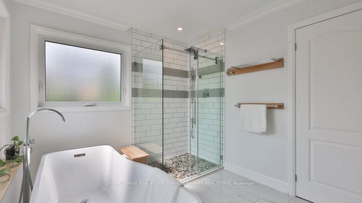 Photo 25 at 5570 Mcfarren Boulevard, Central Erin Mills, Mississauga