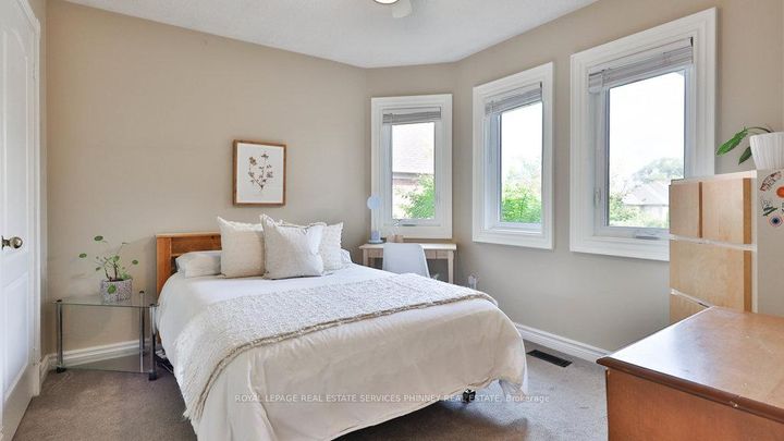 Photo 30 at 5570 Mcfarren Boulevard, Central Erin Mills, Mississauga