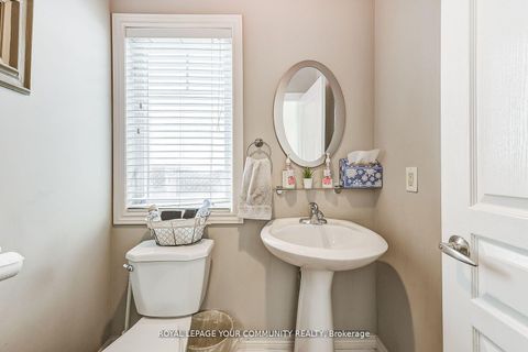 Photo 5 at 16 Windrow Street, Jefferson, Richmond Hill