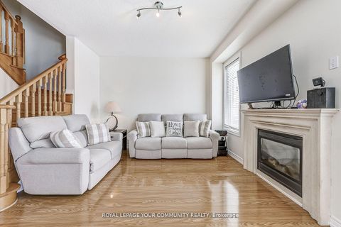 Photo 12 at 16 Windrow Street, Jefferson, Richmond Hill