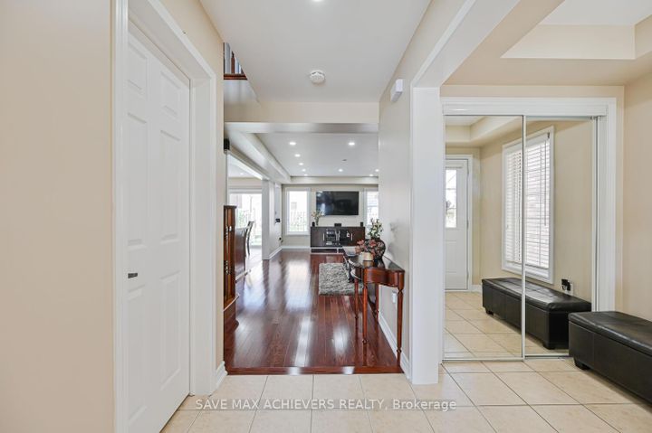 Photo 8 at 37 BLOOM Drive, Bram East, Brampton