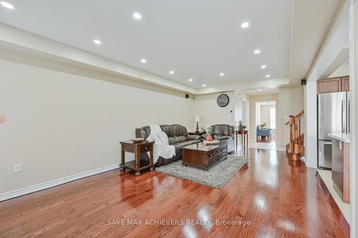 Photo 15 at 37 BLOOM Drive, Bram East, Brampton