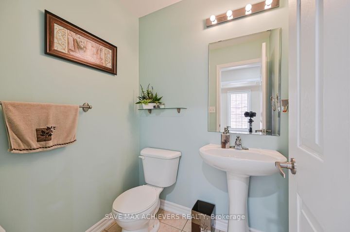 Photo 24 at 37 BLOOM Drive, Bram East, Brampton