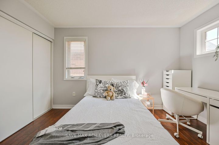 Photo 33 at 37 BLOOM Drive, Bram East, Brampton