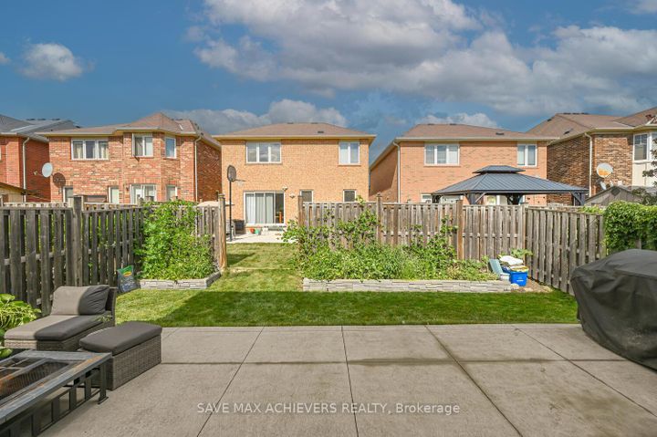 Photo 46 at 37 BLOOM Drive, Bram East, Brampton