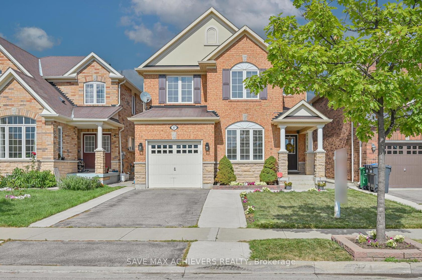 37 BLOOM Drive, Bram East, Brampton 2