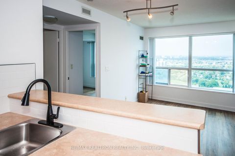 Photo 10 at 3102 - 36 Lee Centre Drive, Woburn, Toronto