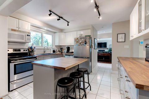 Photo 8 at 297 Sunset Drive, BR Bronte, Oakville