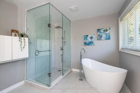 Photo 18 at 14 Amberjack Boulevard, Woburn, Toronto