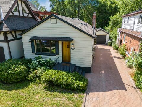 Photo 0 at 33 Ash Crescent, Long Branch, Toronto