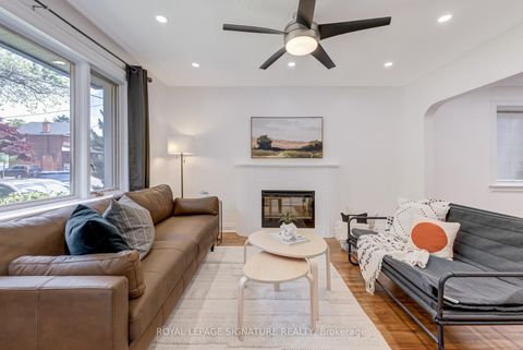 Photo 4 at 33 Ash Crescent, Long Branch, Toronto