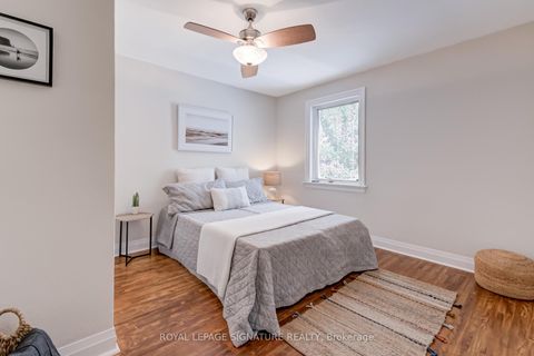 Photo 11 at 33 Ash Crescent, Long Branch, Toronto