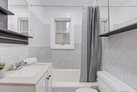 Photo 15 at 33 Ash Crescent, Long Branch, Toronto