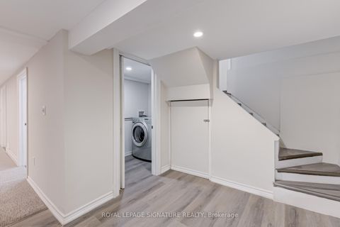 Photo 16 at 33 Ash Crescent, Long Branch, Toronto