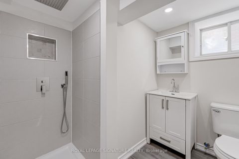 Photo 23 at 33 Ash Crescent, Long Branch, Toronto