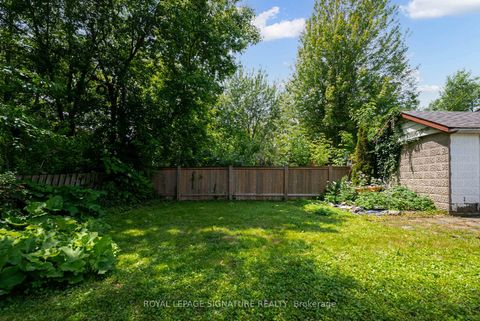 Photo 29 at 33 Ash Crescent, Long Branch, Toronto