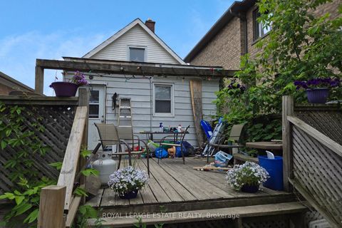 Photo 1 at 224 Aylesworth Avenue, Cliffside, Toronto