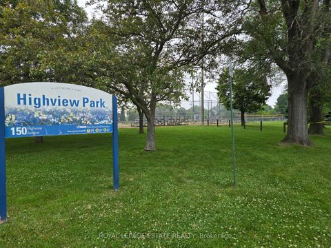 Photo 2 at 224 Aylesworth Avenue, Cliffside, Toronto
