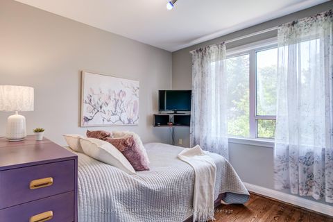 Photo 22 at 3991 Bloor Street W, City Centre West, Toronto