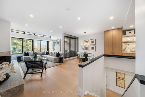 Photo 4 at 329 - 40 Oaklands Avenue, St. Clair, Toronto