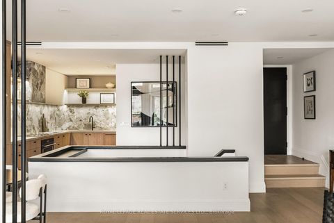Photo 9 at 329 - 40 Oaklands Avenue, St. Clair, Toronto