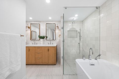 Photo 13 at 329 - 40 Oaklands Avenue, St. Clair, Toronto
