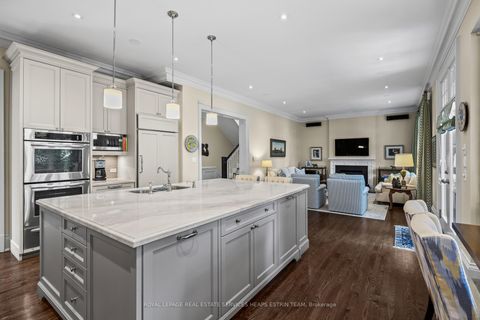Photo 10 at 260 St Leonards Avenue, York Mills, Toronto